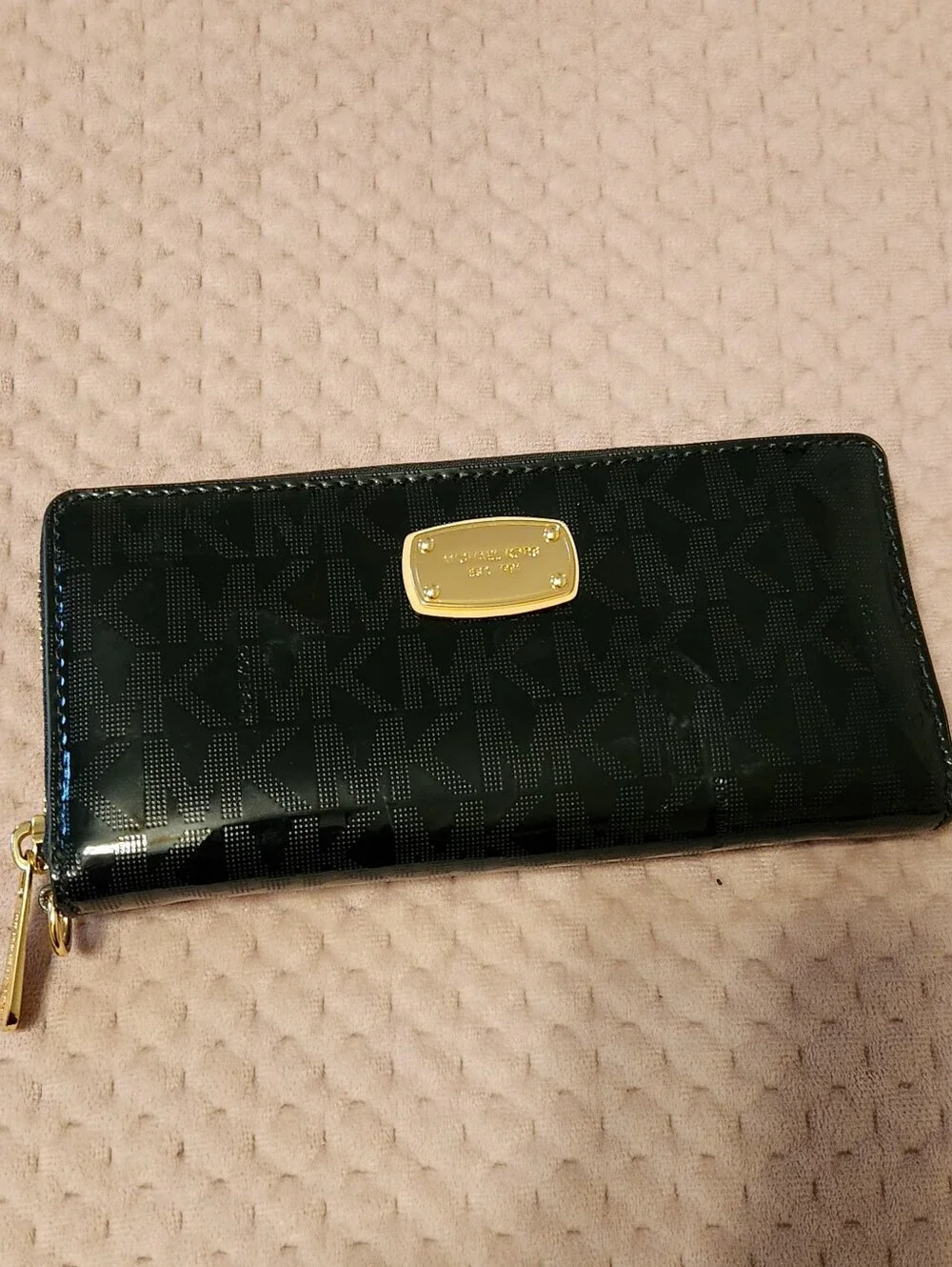 Michael Kors Black Large Patent Logo Zip Wallet with Gold Plaque